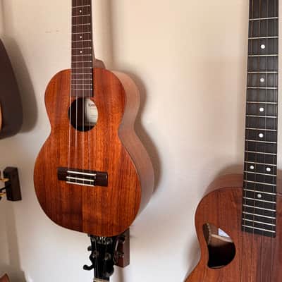 Kamaka HF-3 Tenor Ukulele w/case •made in Hawaii image 1