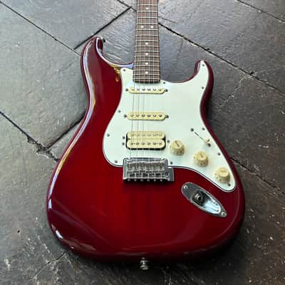 Fender Player II Stratocaster 2024 - Present - Transparent Cherry Burst image 3