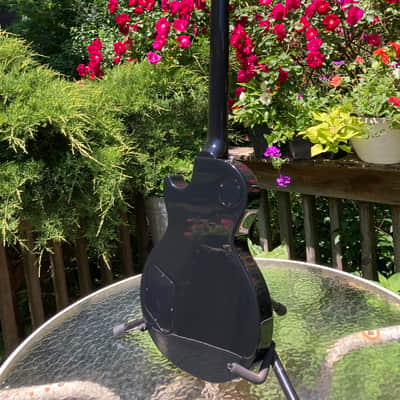 Gibson Les Paul Studio in Black with Seymour Duncan Pickups image 11