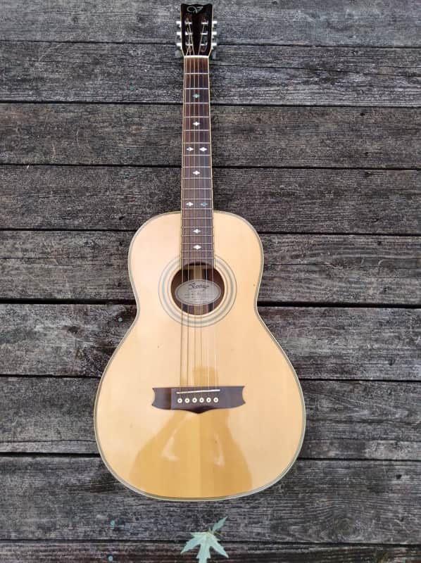 Vantage VR 200 12 fret parlor guitar 1980s Natural image 1