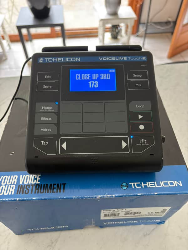 TC Helicon VoiceLive Touch 2 2013 - 2021 - Black image 1