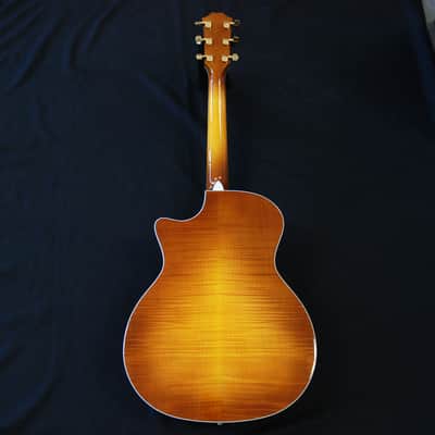 Taylor  614ce Honeyburst NOS image 3