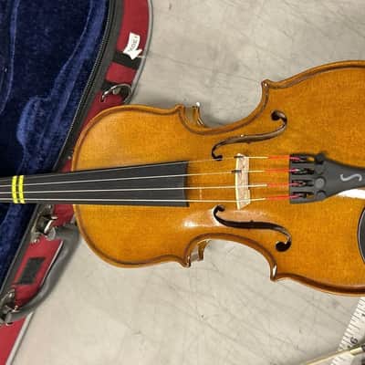 The Stentor Student II violin, size 1/8, Very Good Condition image 19