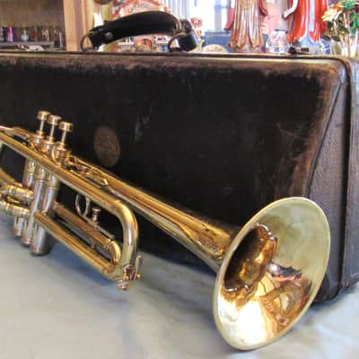 1929 Holton Llewellyn Model pro trumpet, past valve job, fantastic player, VGC image 1
