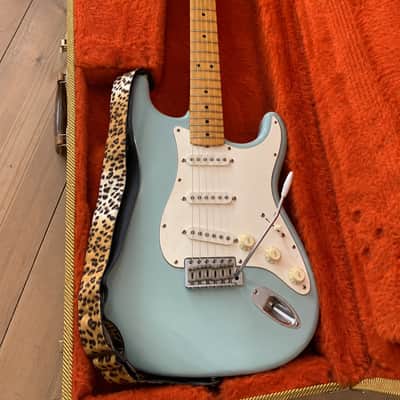 Fender Yngwie Malmsteen US Signature Stratocaster with Maple Fretboard 1988 - Sonic Blue image 3