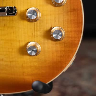 Gibson Les Paul Standard 60s Electric Guitar - Unburst with Hardshell Case image 13