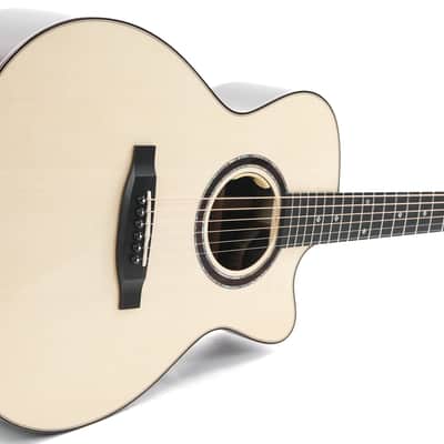 Lakewood M32CP Deluxe image 12