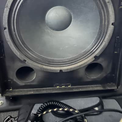 Fender Rumble 200 1x15 Bass Combo Amp – 200W – Black/Silver image 3