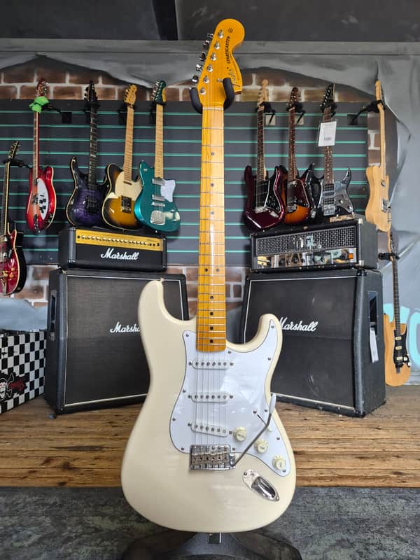 Fender ST-68 Stratocaster Reissue MIJ | Reverb UK