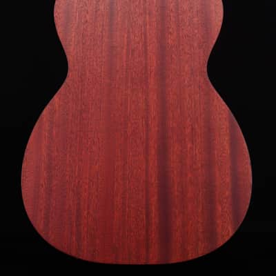 Eastman E1OM Acoustic with Deluxe Bag, Natural image 3