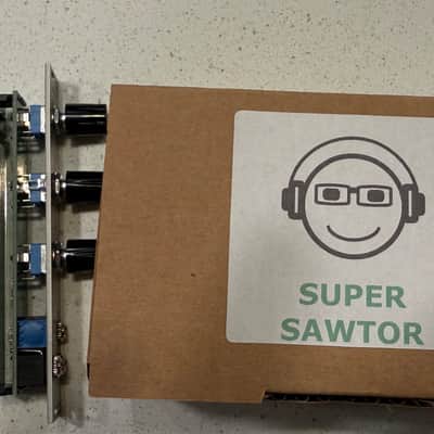 Happy Nerding Super Sawtor image 2