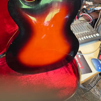 Guild T-100 Slim Jim with Single Coil 1965 - 1973 - Sunburst image 13