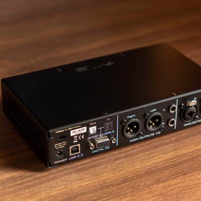 RME ADI-2 PRO FS R Black Edition AD/DA Converter 2010s - Black image 3