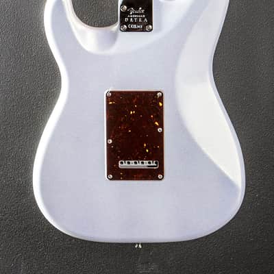 Fender American Ultra Stratocaster - Arctic Pearl w/Rosewood image 4