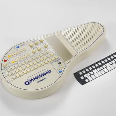 Suzuki OM-108 Omnichord image 3