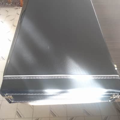 Slick SL50 2020-23 - Butter White image 4