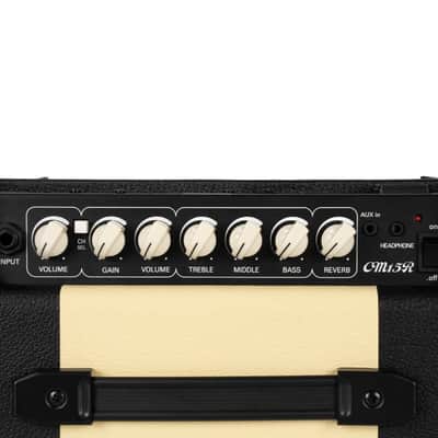 Cort CM15R-BK 15-Watt Guitar Combo Amp, Black image 4