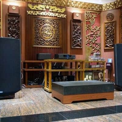 QUAD ESL 2812 - Electrostatic Panel Floorstanding Speakers (Pair) - NEW! image 10
