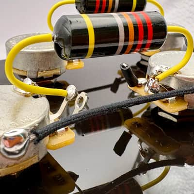 Gibson Les Paul 50s style wiring harness with new Bumblebee 0.022uF paper in oil capacitors and split long shaft pots image 2