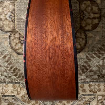 Eastman E1OOSS-SB Slope Shoulder OO-Style Acoustic Guitar w/ Gig Bag & Free Pro Setup image 9