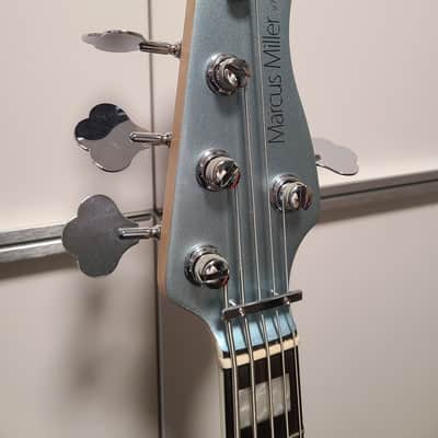 Sire 2nd Generation Marcus Miller V7 LPB Alder 5-String with Ebony Fretboard 2019 - Lake Placid Blue image 11