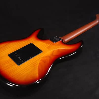 MINT Sire Larry Carlton S7 - Sunburst USED 464 / rolens image 8