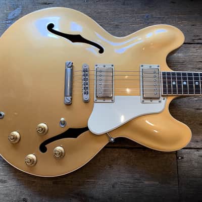 2013 Limited Edition Gibson ES-335 Dot in Gold finish with hard shell case image 20
