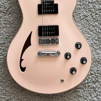 Mint EVH Limited Edition SA-126 Special, Ebony Fingerboard, Satin Shell Pink image 1
