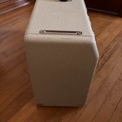 Fender Super-Sonic 22 2-Channel 22-Watt 1x12" Guitar Combo 2010 - Present - Blonde image 4