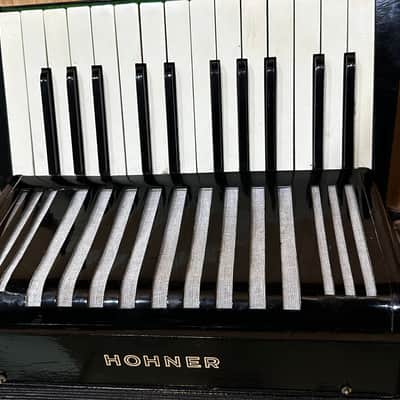 1939/40 PRE-WAR Hohner Student II (Serial #89139) | COLLECTOR GRADE | Original Condition & Freshly Tuned image 3