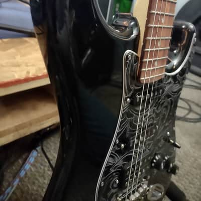 Fender Stratocaster with Pau Ferro Fretboard 2020 Black image 5