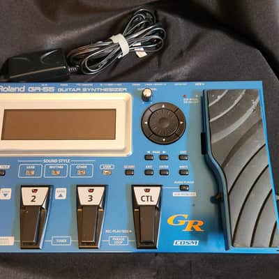 Roland GR-55S Guitar Synthesizer 2012 - Present - Blue