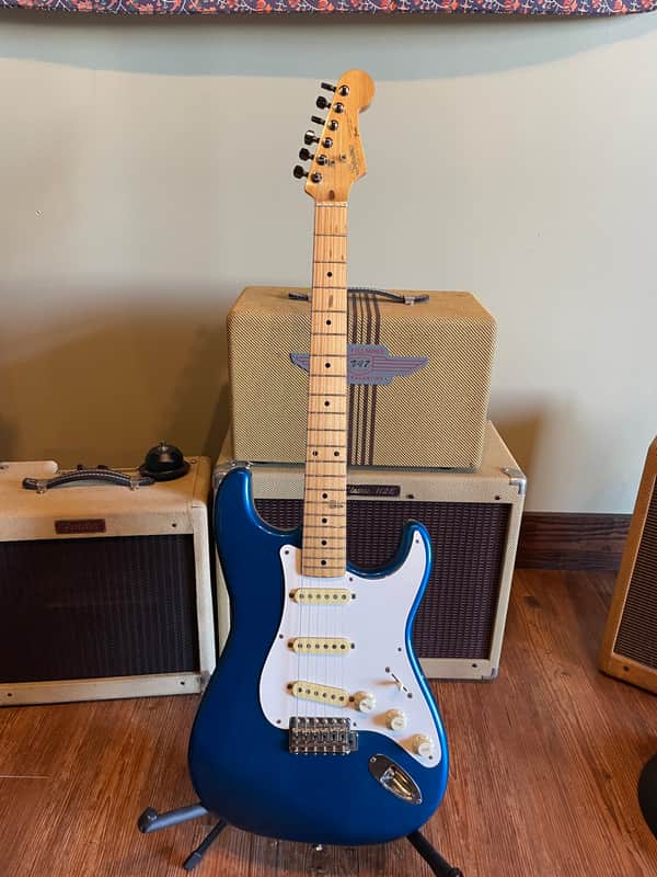 Fender Japan Squire Strat 1985-1988 - Lake Placid Blue image 1