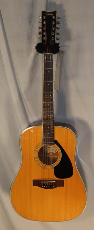 Yamaha DW-4S-12 12-string Dreadnought Acoustic Guitar with gig bag used image 1