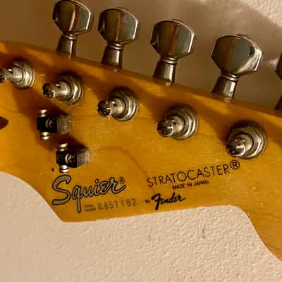1986 Squier Stratocaster Olympic White E6 Serial image 4
