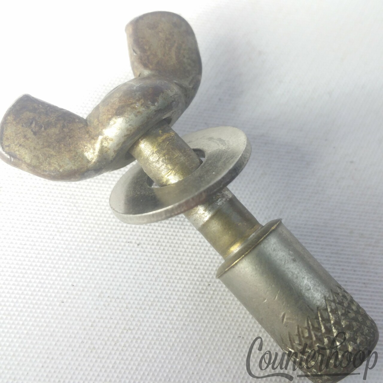 Ludwig Crash/Ride Cymbal Holder Cup Rod Stand 3/8" Tube Seat Nickel Vintage 30s — main photograph