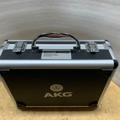 AKG C214/C414 B- XLS/ B- ULS/TL ll/ EB MICROPHONE CASE- MAKE OFFER! READ image 4