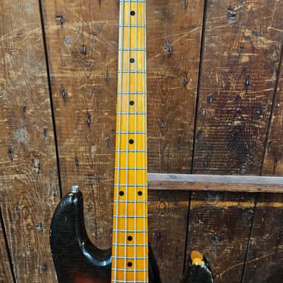Music Man Sabre Bass 1978/79 image 3