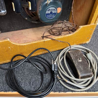 1959 Fender Vibrolux 5F11 Tweed – Original Iron, Astron Signal Caps image 10