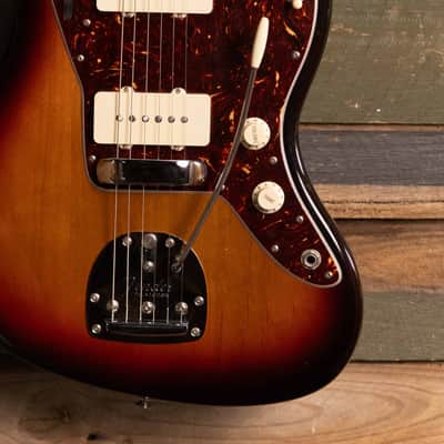 Fender American Vintage '62 Jazzmaster 2008- 3-Color Sunburst image 3