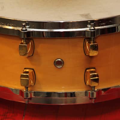 Yamaha Maple Custom 14x5.5 snare drum - Natural Blonde image 7