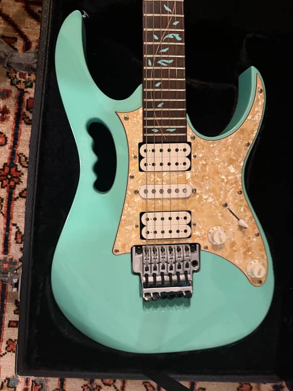 ☆彡Ibanez（アイバニーズ）Steve Vai JEM70V Ibanez JEM70V Steve Vai Signature | Reverb