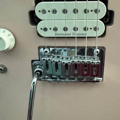 Charvel Pro-Mod DK24 HH 2PT CM Left-Handed 2019 - Present - Satin Shell Pink image 10