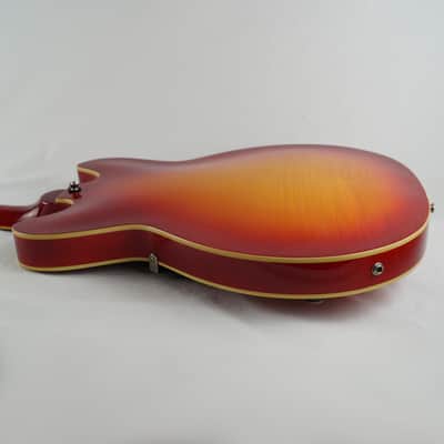 Hagstrom Viking Deluxe - Cherry Sunburst image 8