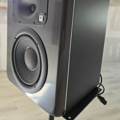 JBL LSR28P Studio Reference Monitors image 3