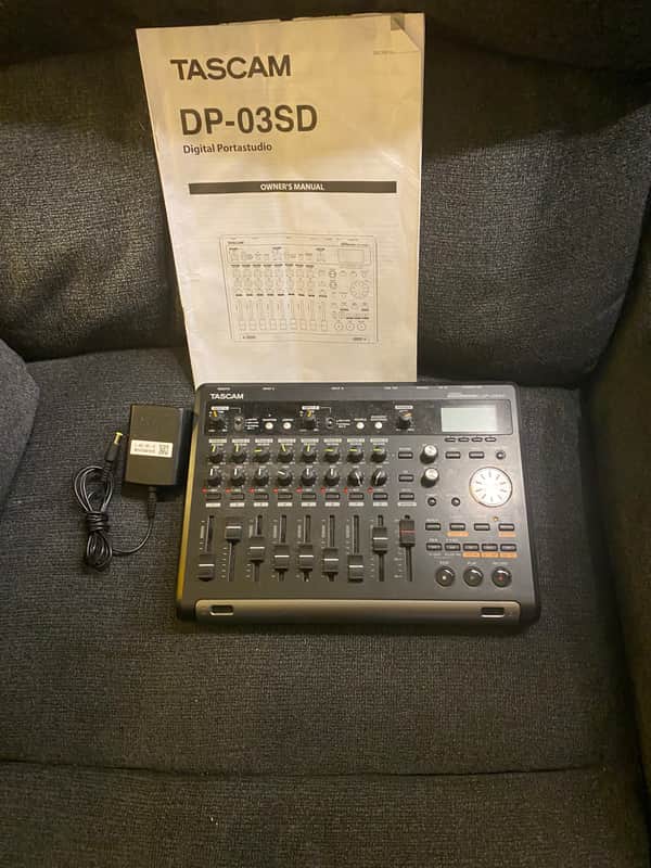 TASCAM DP-03SD 8-track Digital Portastudio