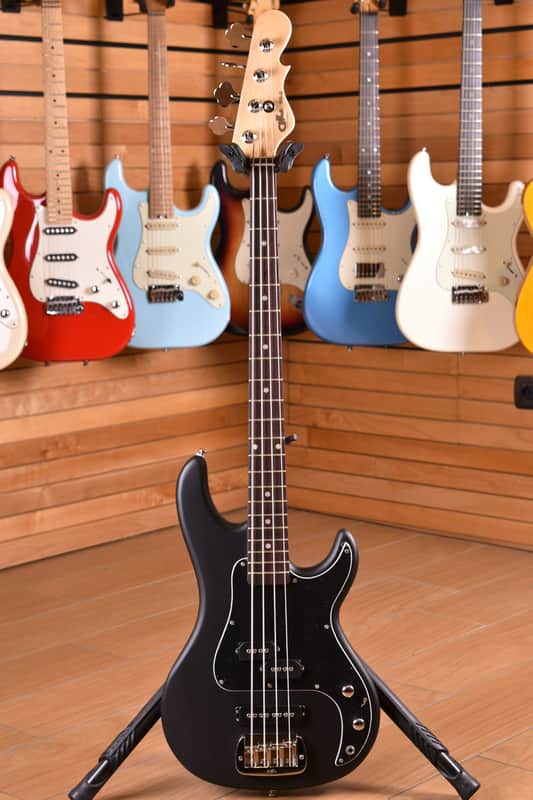 G&L Tribute Series SB-2 Rosewood Fingerboard Black Frost image 1