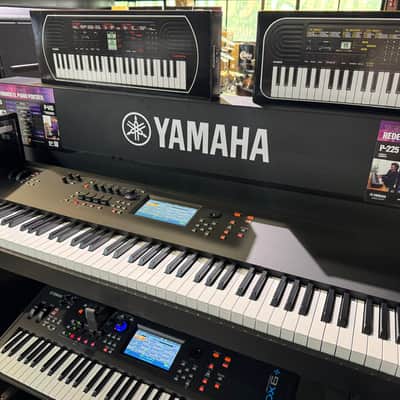 Yamaha MODX8 Synthesizer 2018 - Present - Black