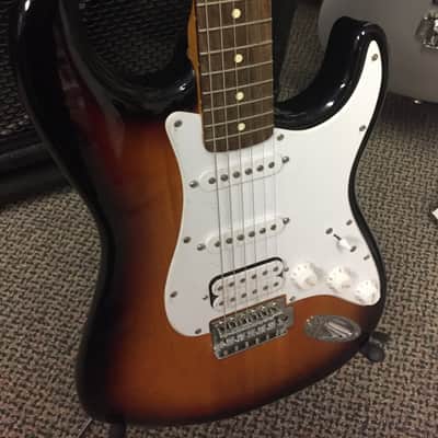 Squier Stratocaster 1990's Sunburst image 3