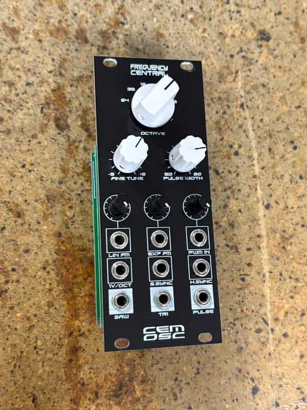 10HP Eurorack Oscillator - Frequency Central CEMosc image 1